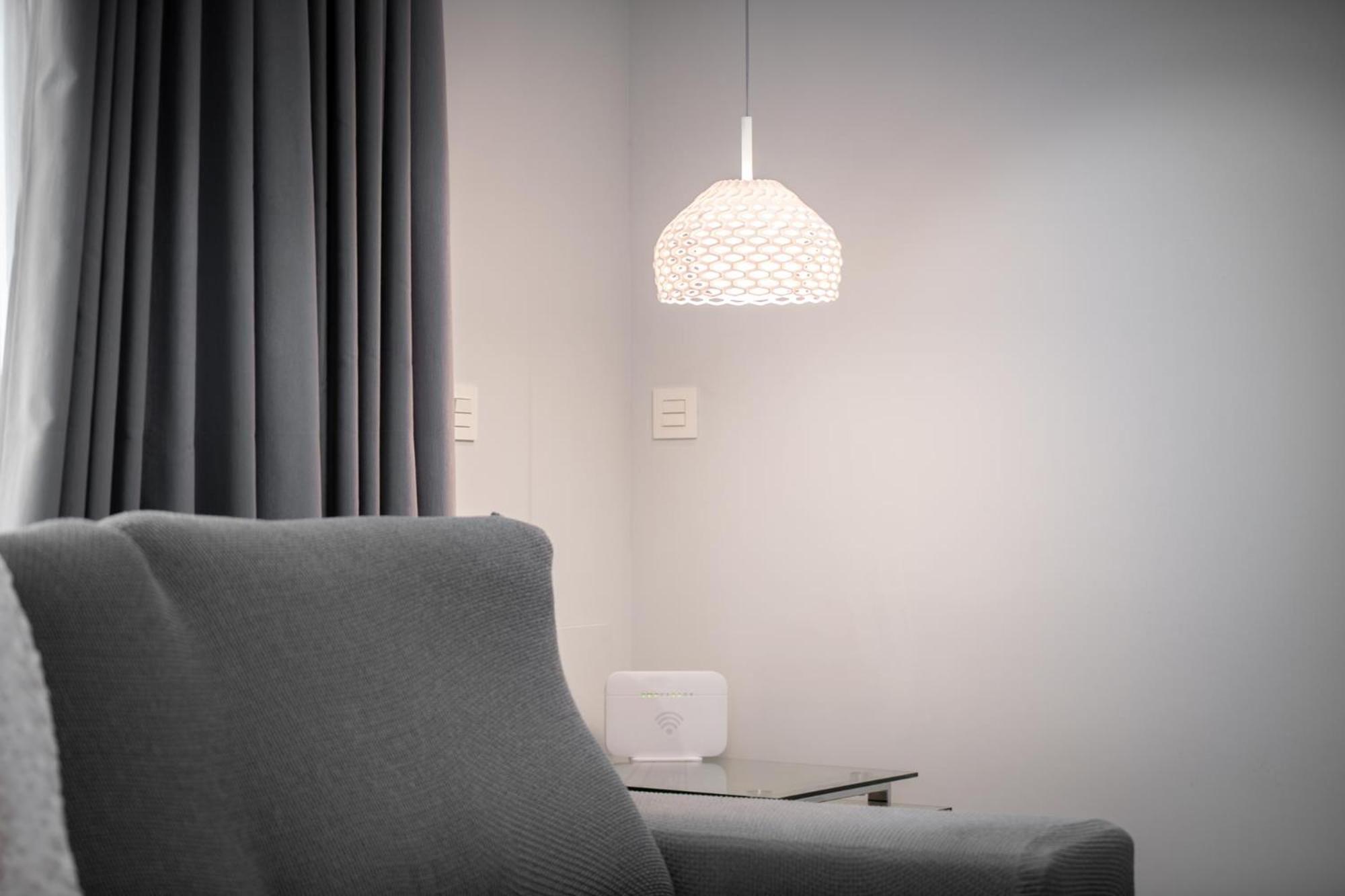 Espacio Moderno En Gijon Playa Екстериор снимка